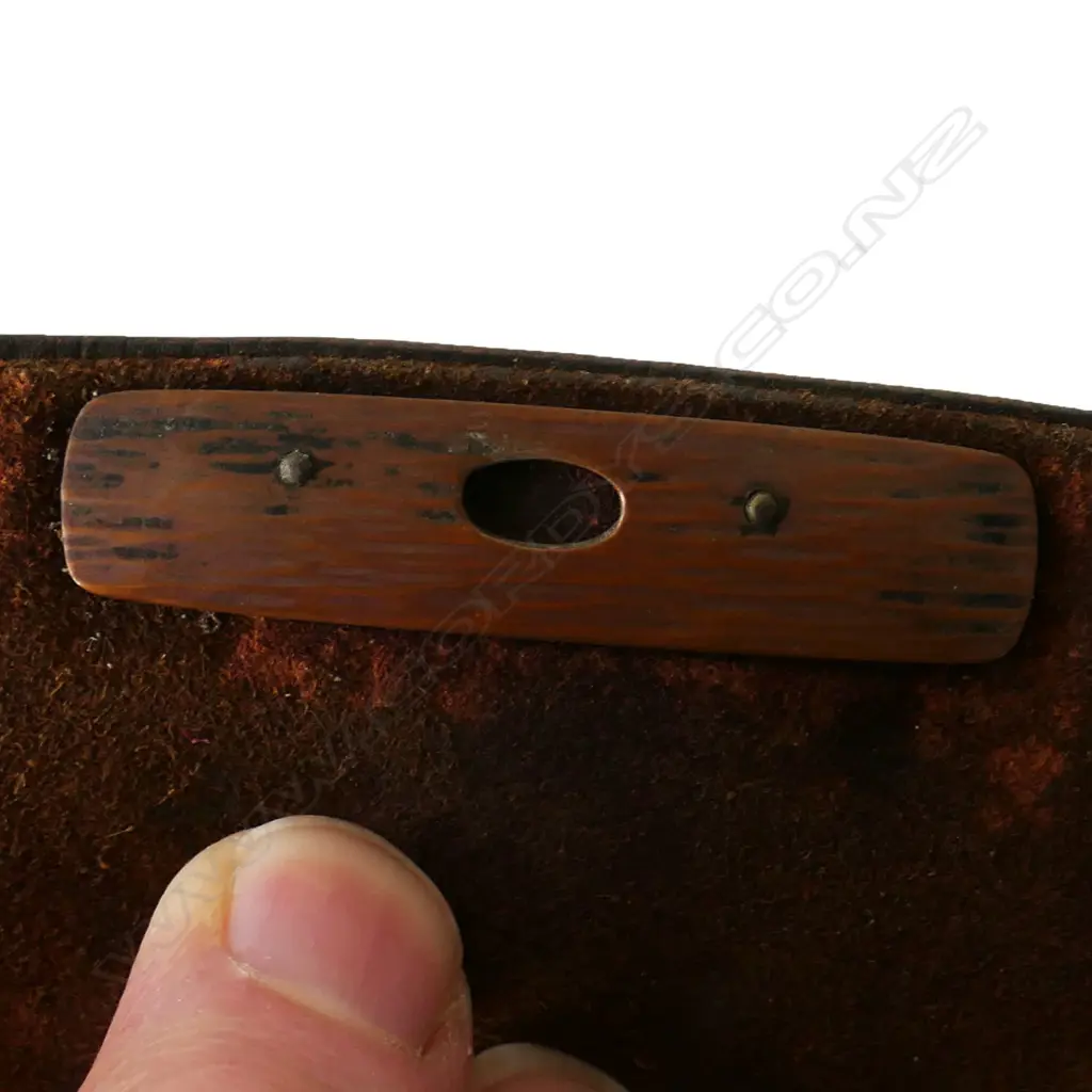 A Japanese Meiji period leather smokers tobacco pouch with pipe in case, Image 1++