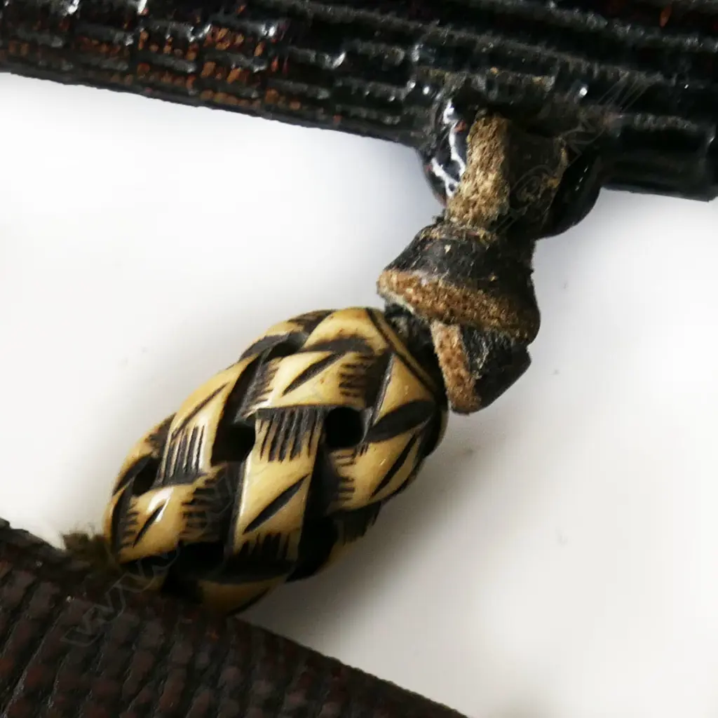 A Japanese Meiji period leather smokers tobacco pouch with pipe in case, Image 1++