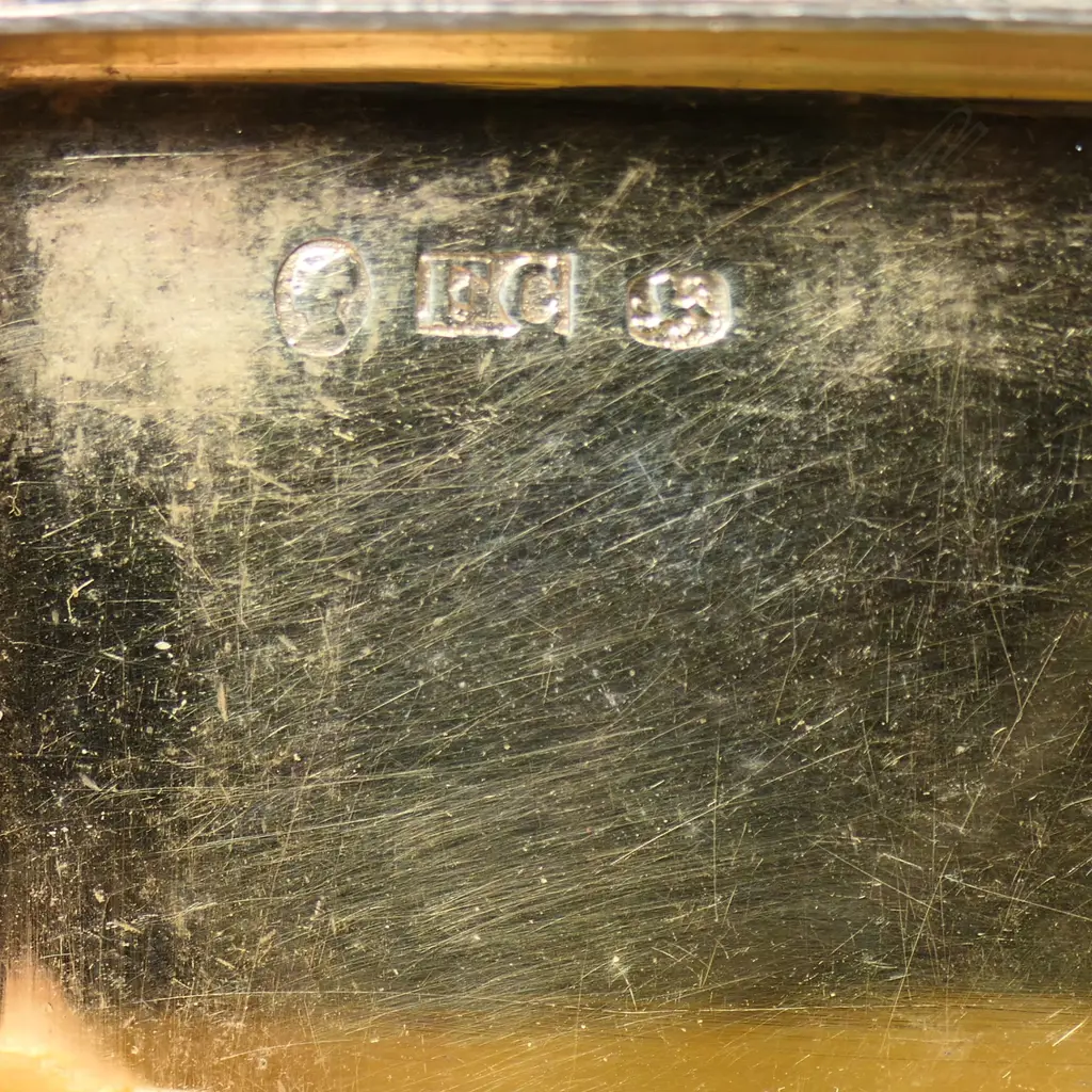 An early Victorian silver snuff box, Image 1++