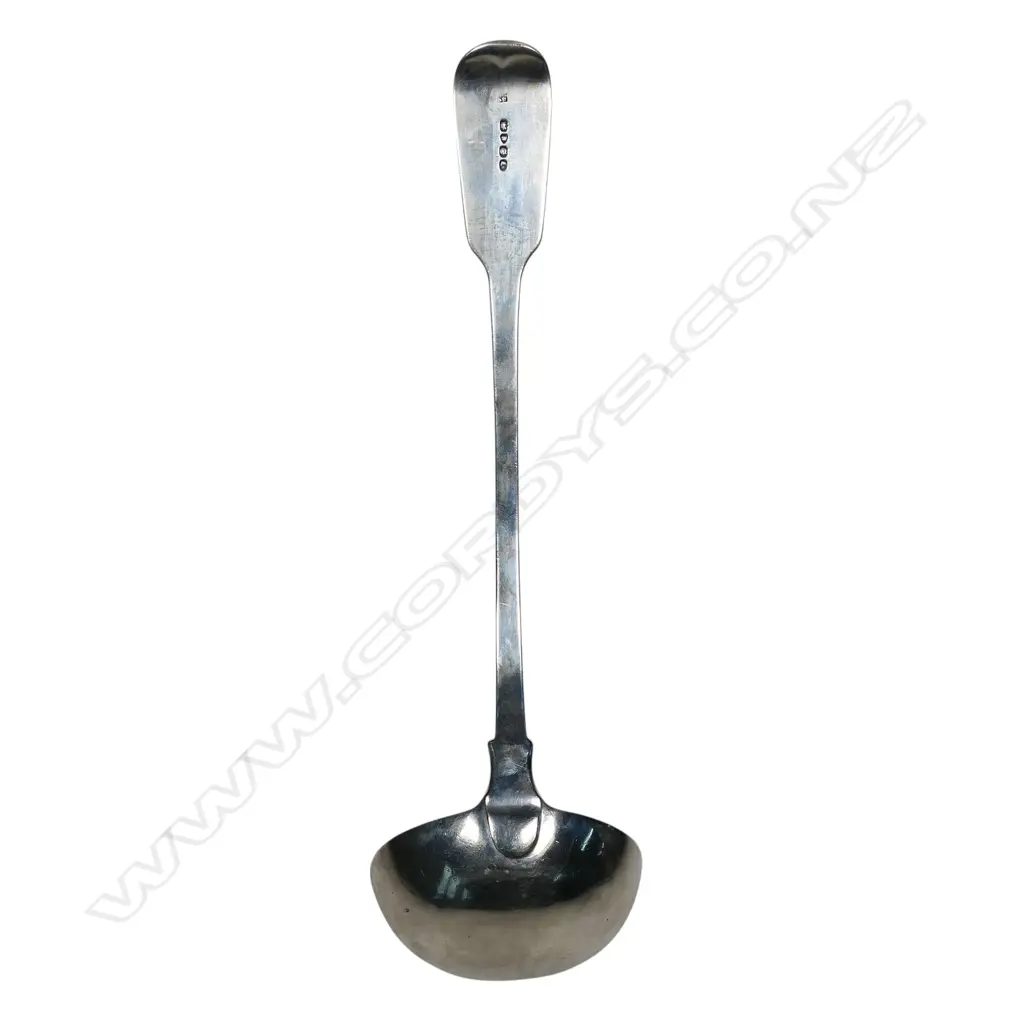 A Victorian silver soup ladle, Image 1++