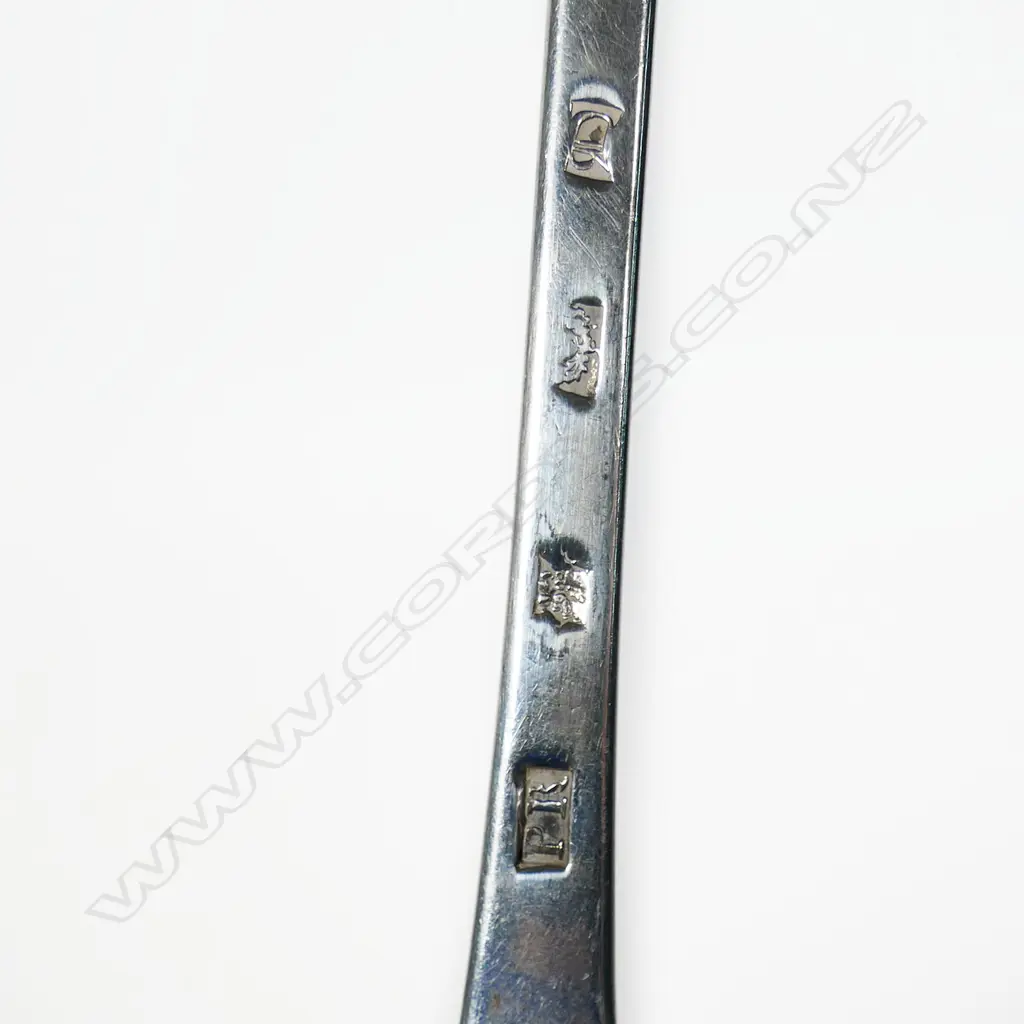 A large early George III Scottish silver basting spoon, Image 1++