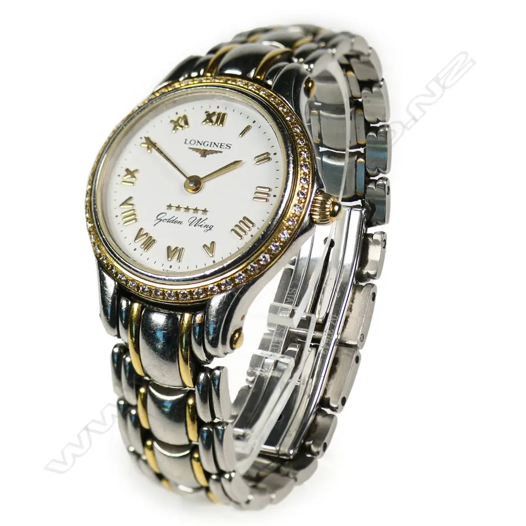 A Longines ladies Golden Wing wristwatch, Image 1++