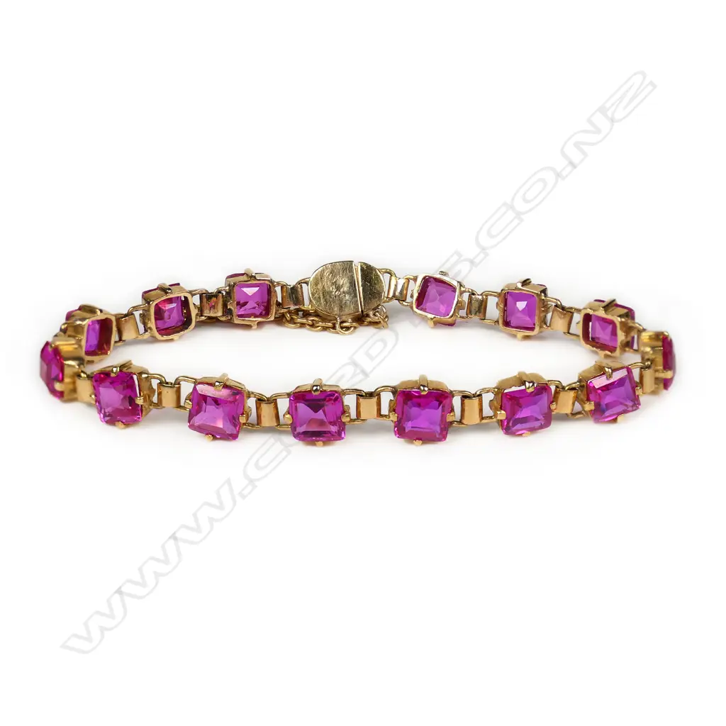An 18ct/20ct gold and synthetic ruby bracelet, Image 1++