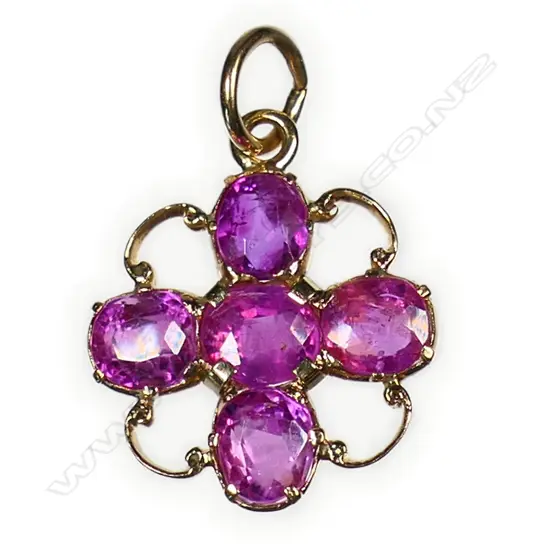 A 20ct gold and pink sapphire pendant,