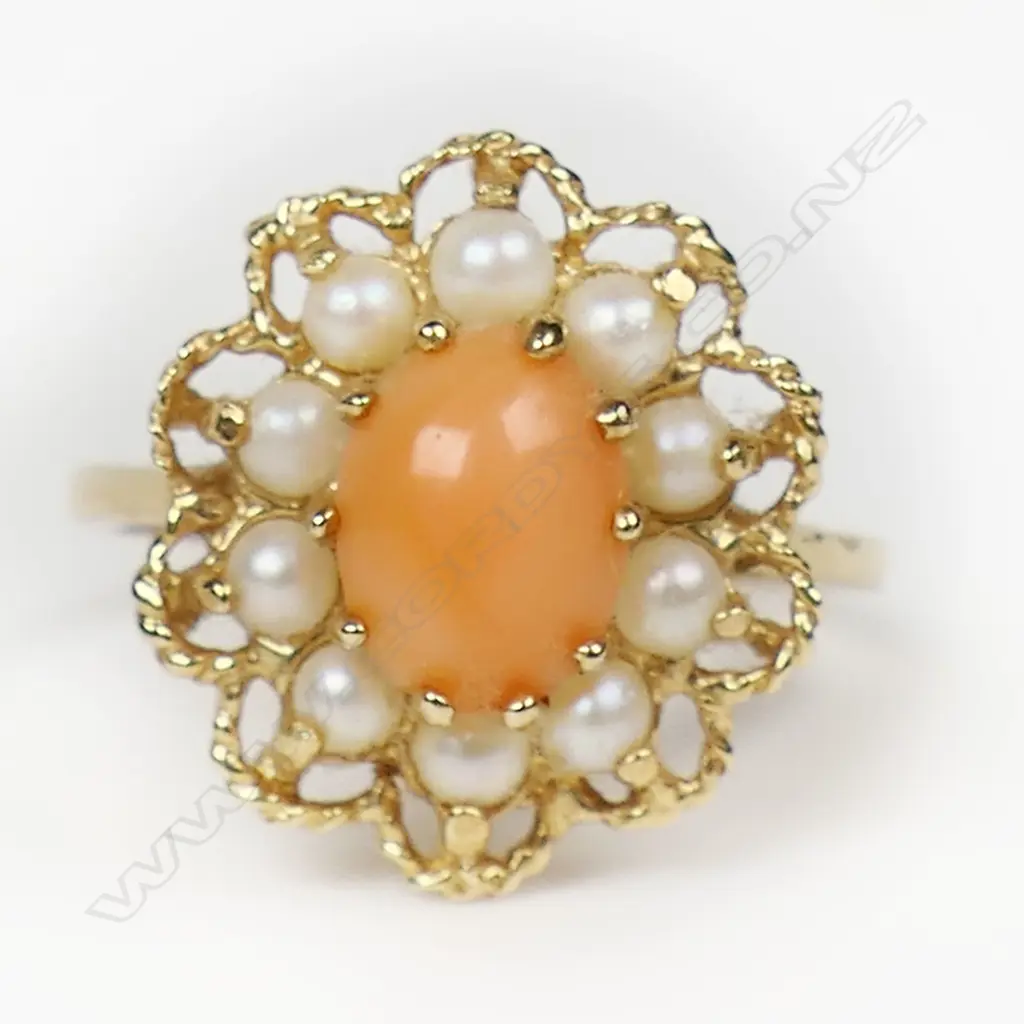 A 14ct yellow gold coral and seed pearl cluster ring, Image 1++
