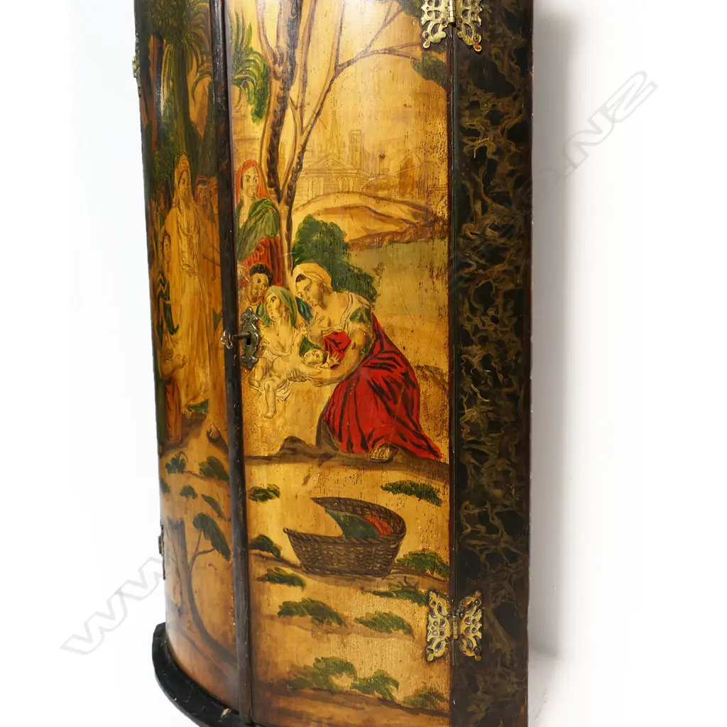 A George III corner cabinet, Image 1++