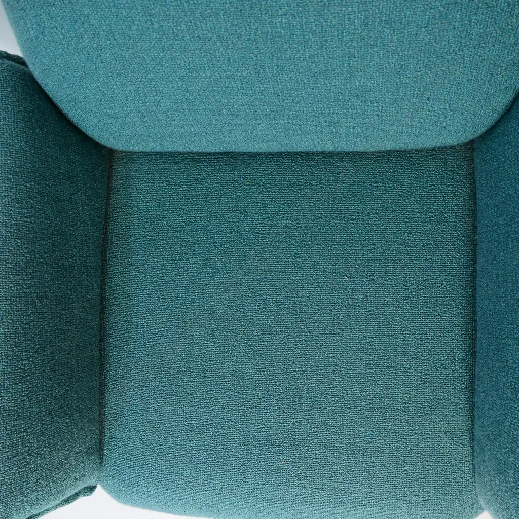 Tim Webber contemporary New Zealand design armchair, Image 1++