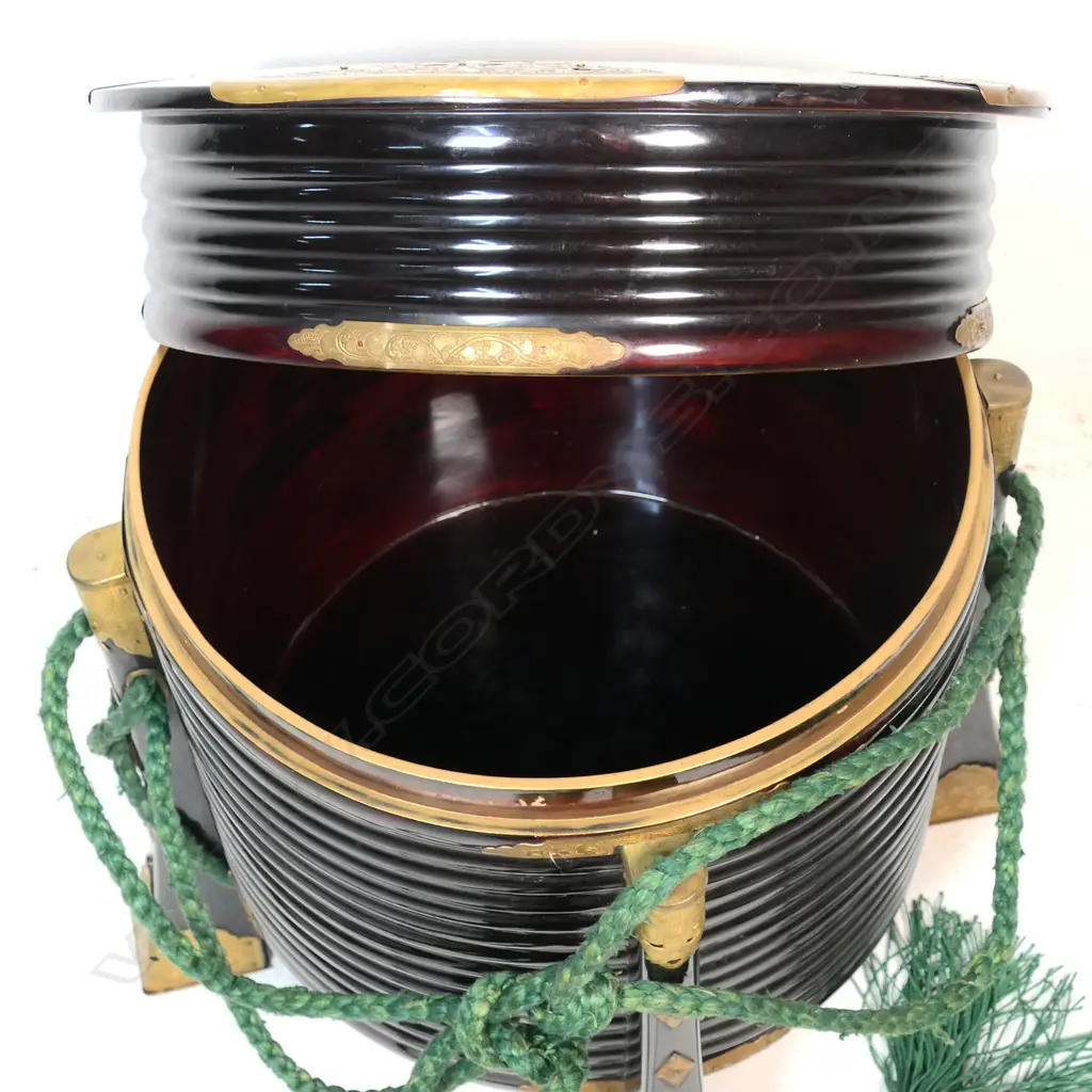 A vintage Japanese black lacquered hokai storage vessel, Image 1++