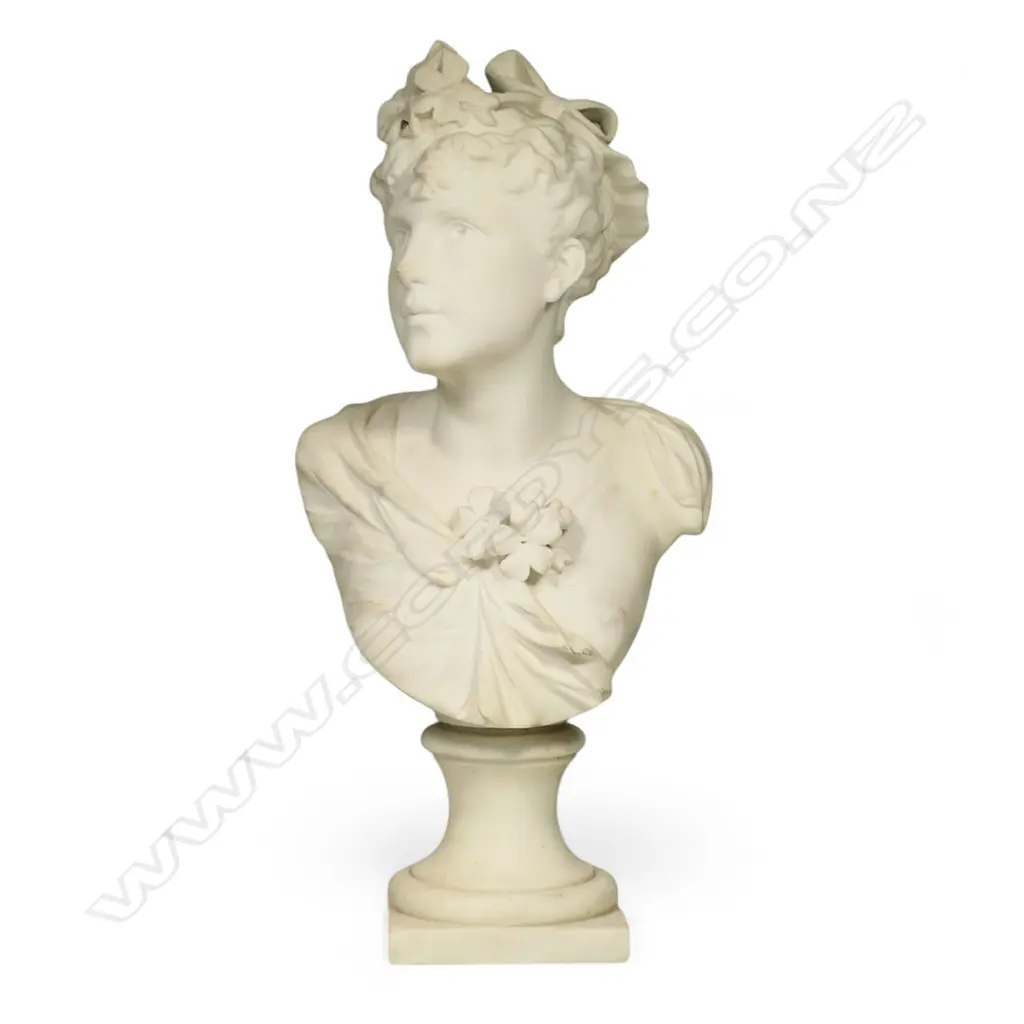 An early 1900s alabaster bust, Image 1++