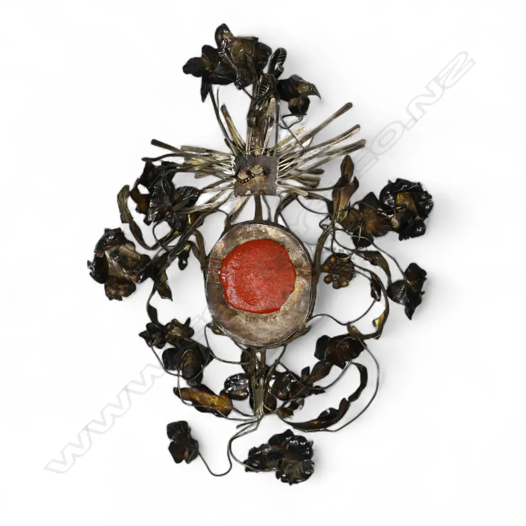 An 18thC Italian reliquary of St. Theresa, Image 1++