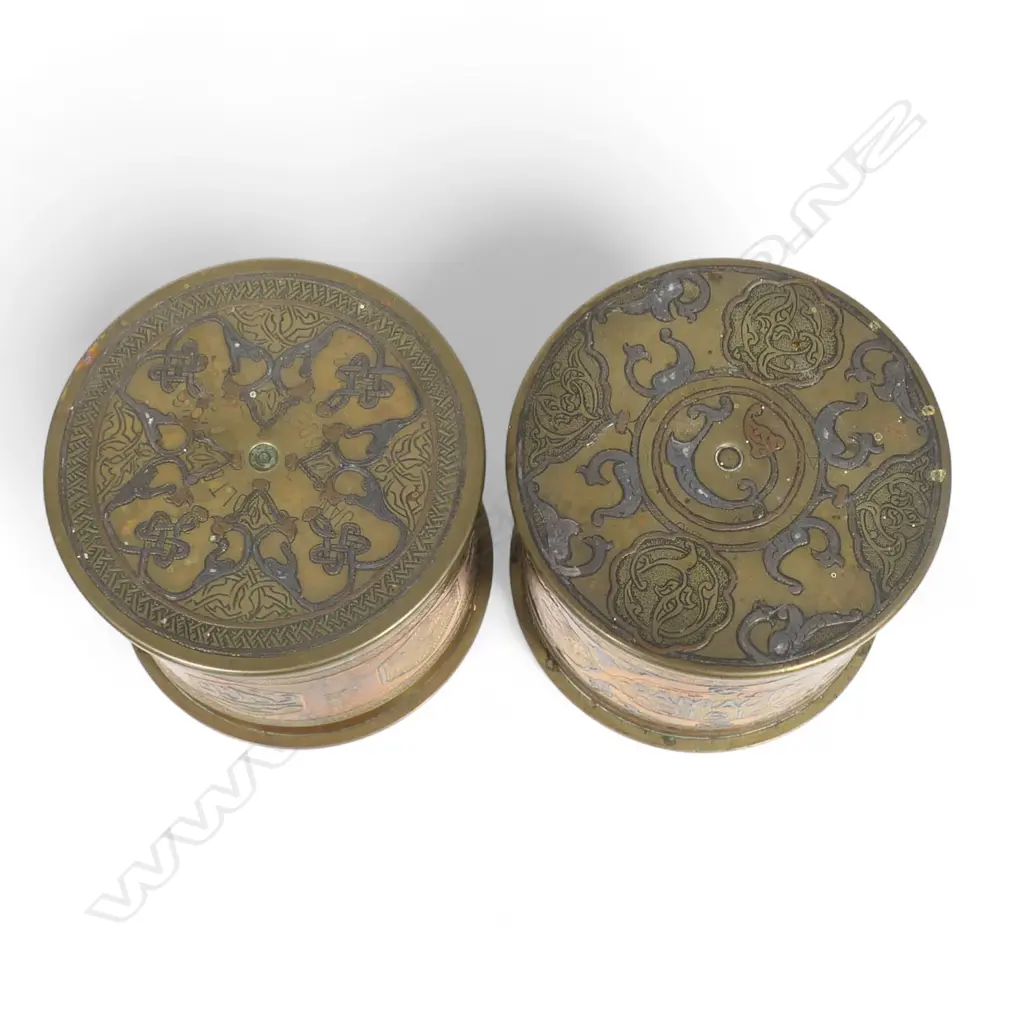 Two WW1 trench art brass large shell case Persian decorated lidded canisters, Image 1++