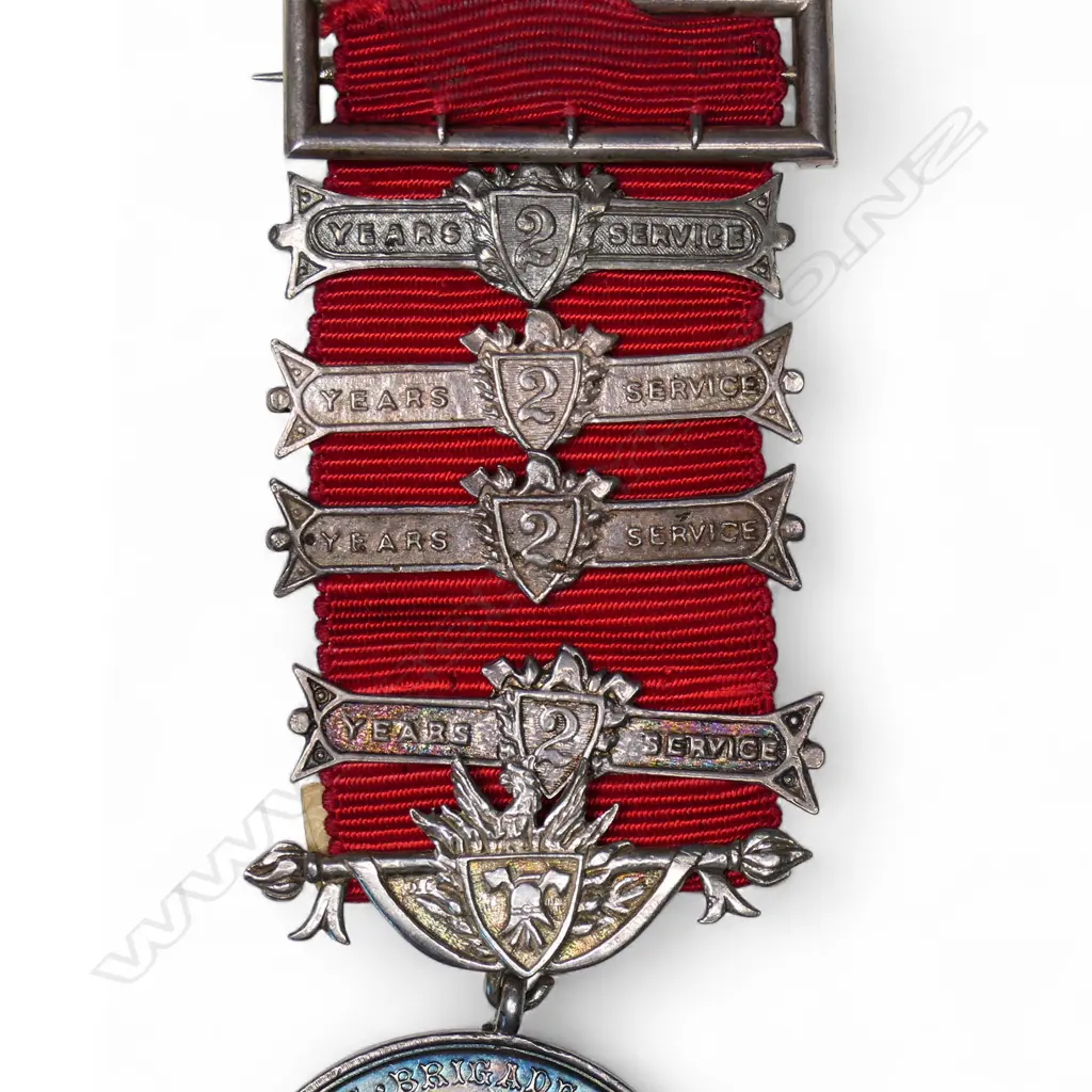 Anton Teutenberg UFBA medal to Secretary T.W. Thompson (Hamilton), Image 1++