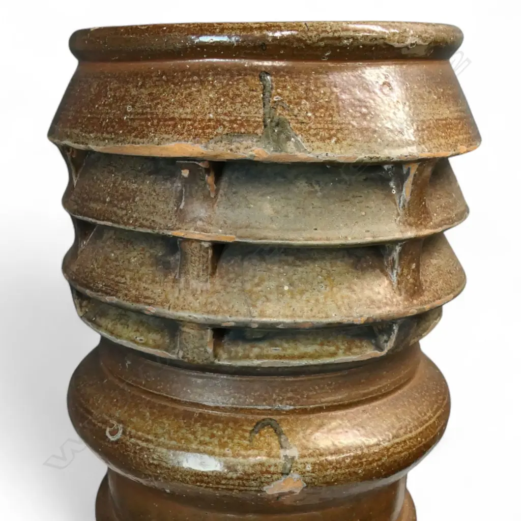 A 'G.F. Vasey Pipe Works Auckland' colonial tall salt glaze chimney pot, Image 1++