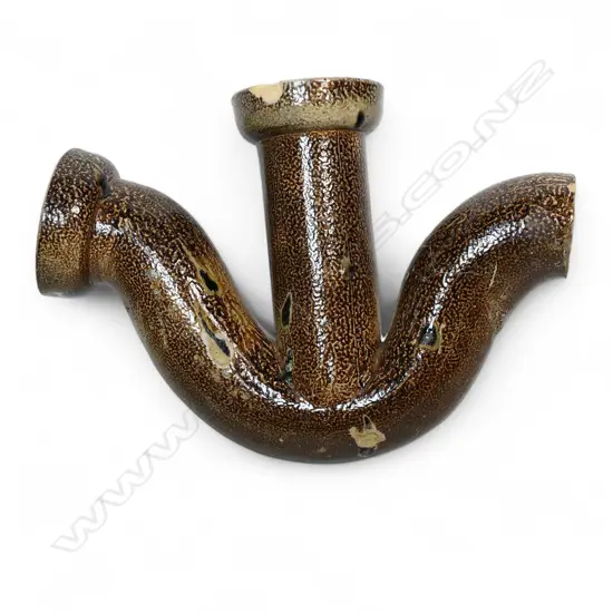 An 'R.O. Clark Jnr Hobsonville Pottery Auckland uncommon pipe section,