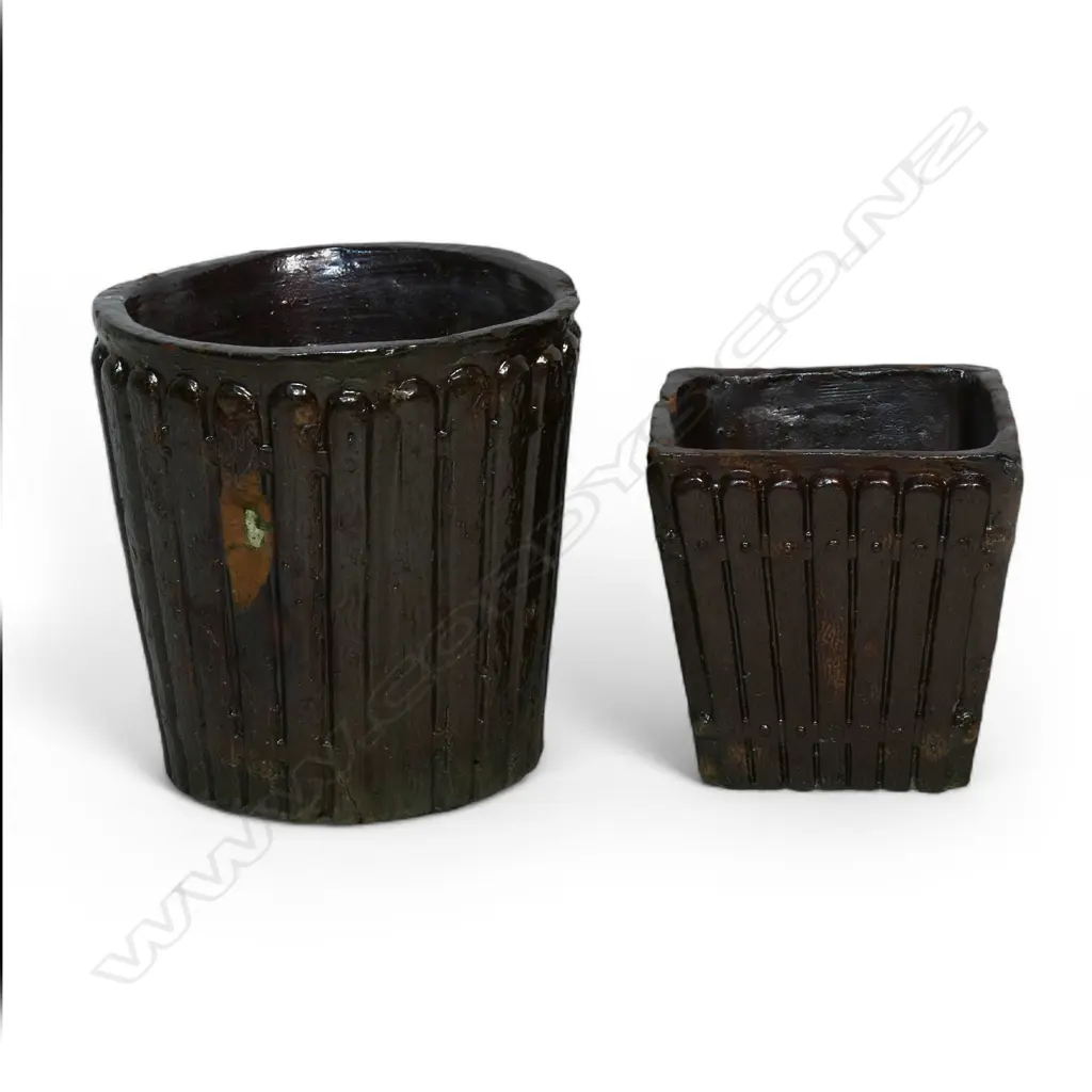 Two NZ colonial salt glaze planters, Image 1++