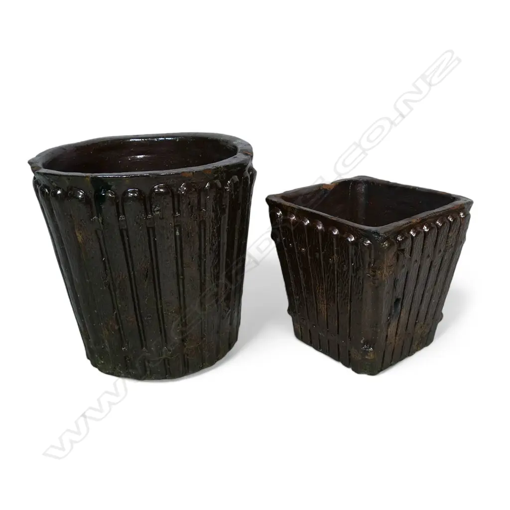 Two NZ colonial salt glaze planters, Image 1++