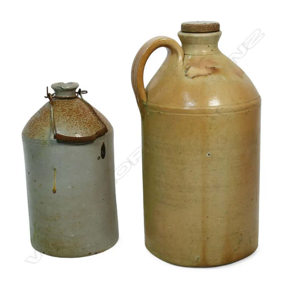 Two NZ colonial salt glaze crocks, Image 1++
