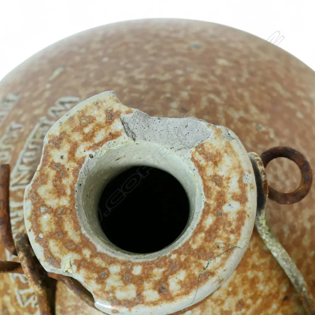 Two NZ colonial salt glaze crocks, Image 1++