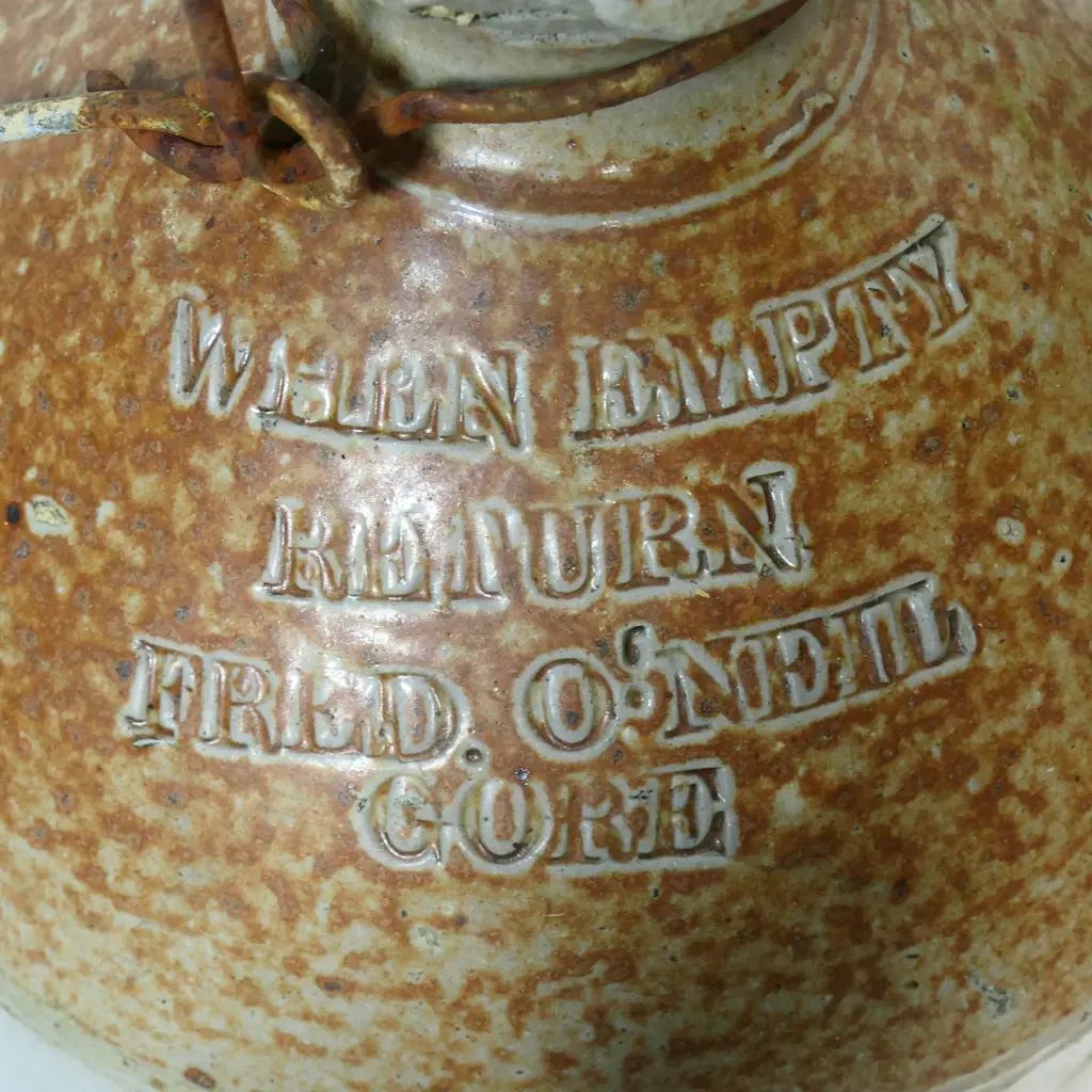 Two NZ colonial salt glaze crocks, Image 1++