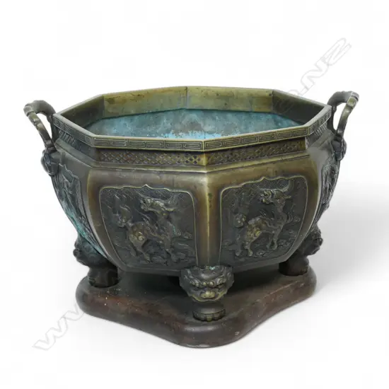 A large and impressive 19thC Japanese bronze octagonal hibachi,