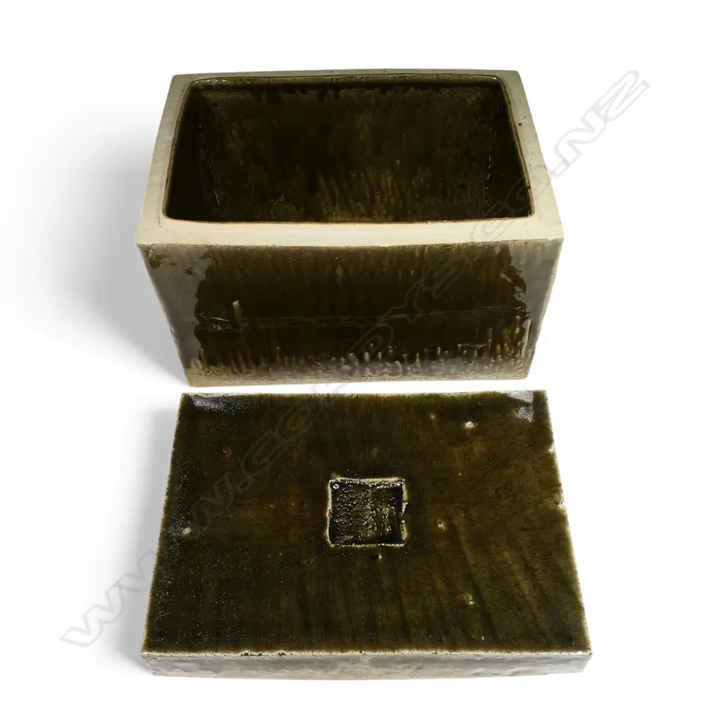 An uncommon vintage Japanese studio art pottery covered large rectangular lidded box, Image 1++