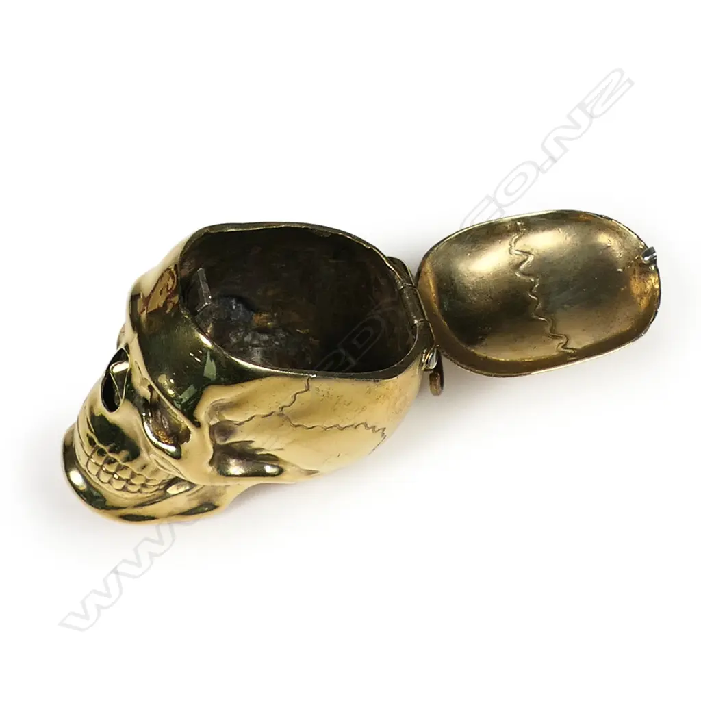 A late 19thC skull form brass vesta by Thomas Gaunt (Australian watch maker), Image 1++