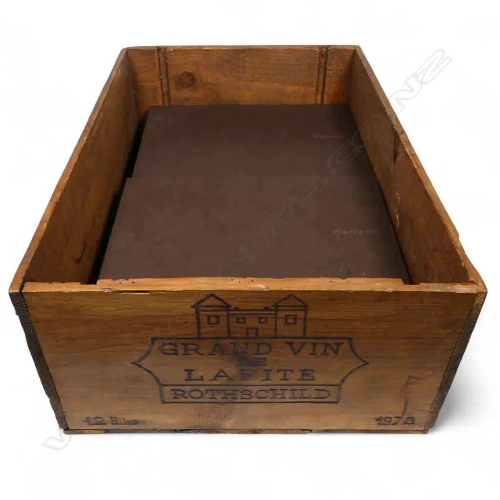 A set of twelve near matched Italian Cerfagli sterling silver wine cups, Image 1++