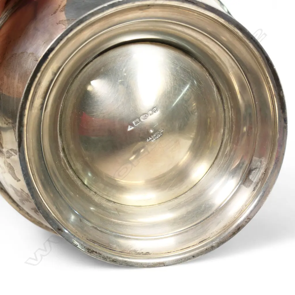 An early 21stC silver and glass decanter, Image 1++