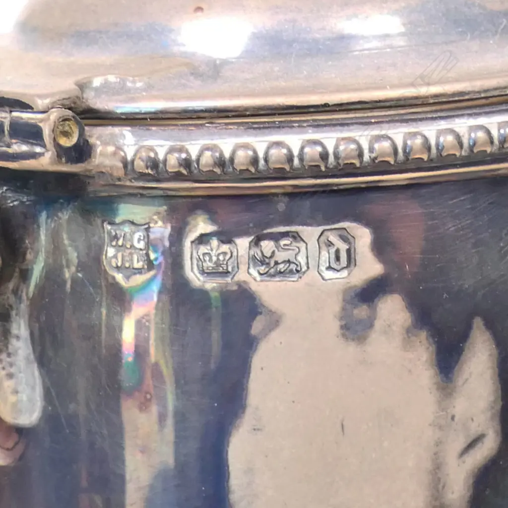 Three crystal and silver claret jugs, Image 1++