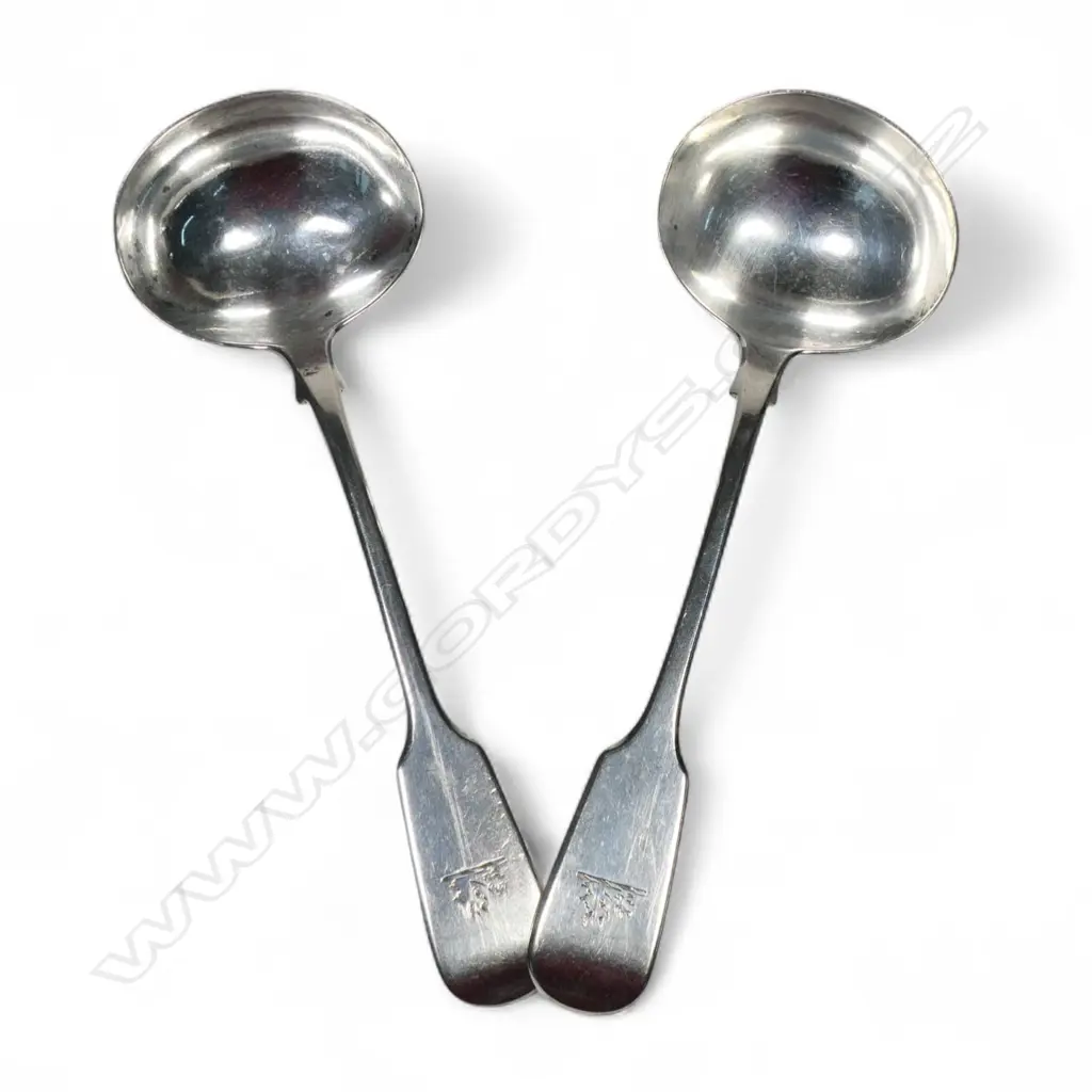 A pair of William IV silver sauce ladles, Image 1++