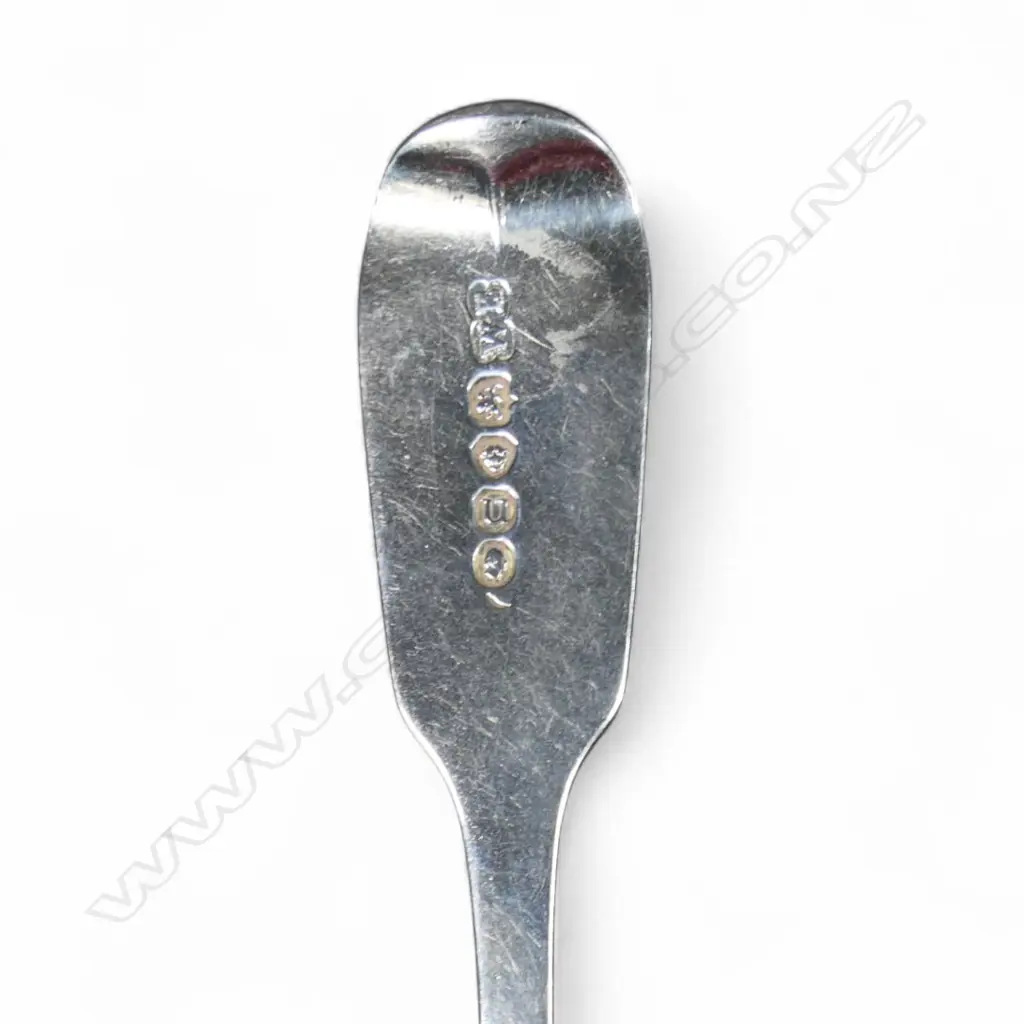 Twelve William IV and Victorian silver dessert spoons, Image 1++