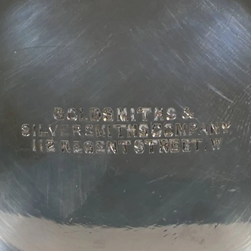 A heavy silver octagonal quaich, Image 1++