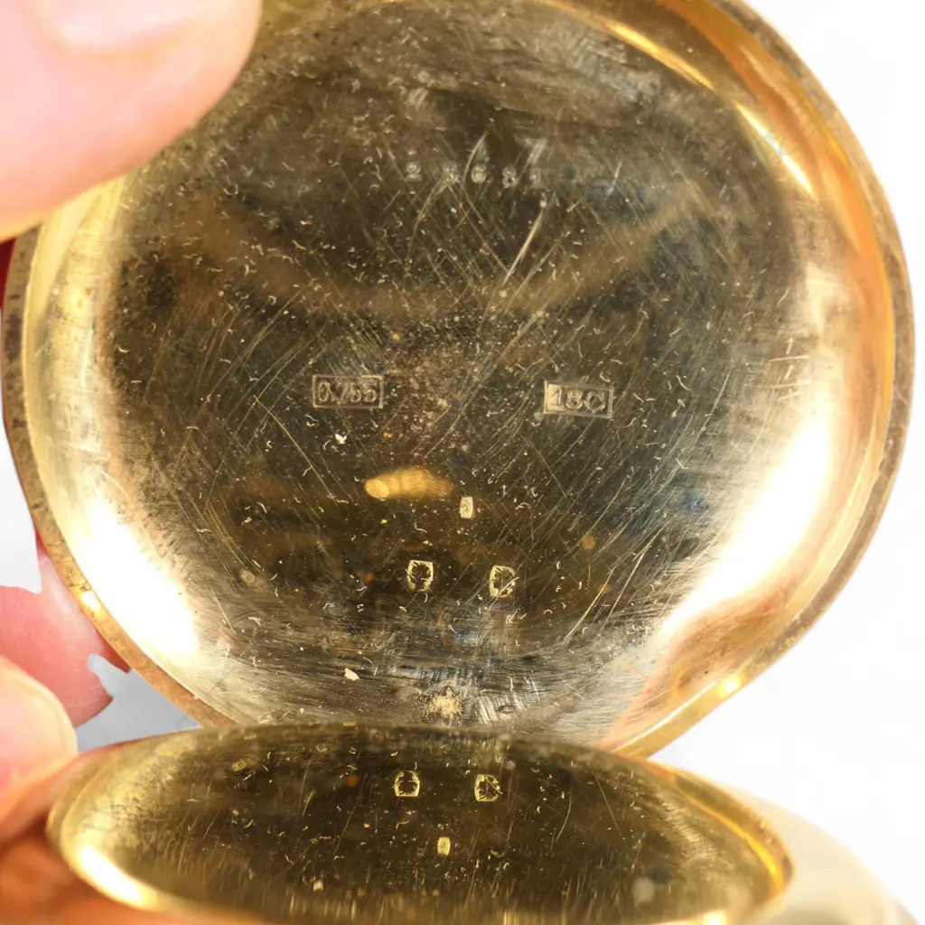 A 19thC 18ct gold full hunter pocket watch, Image 1++