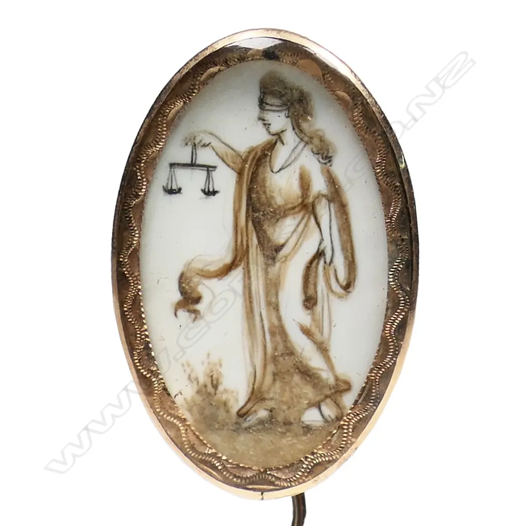 A Georgian 9ct rose gold mourning pin, Image 1++
