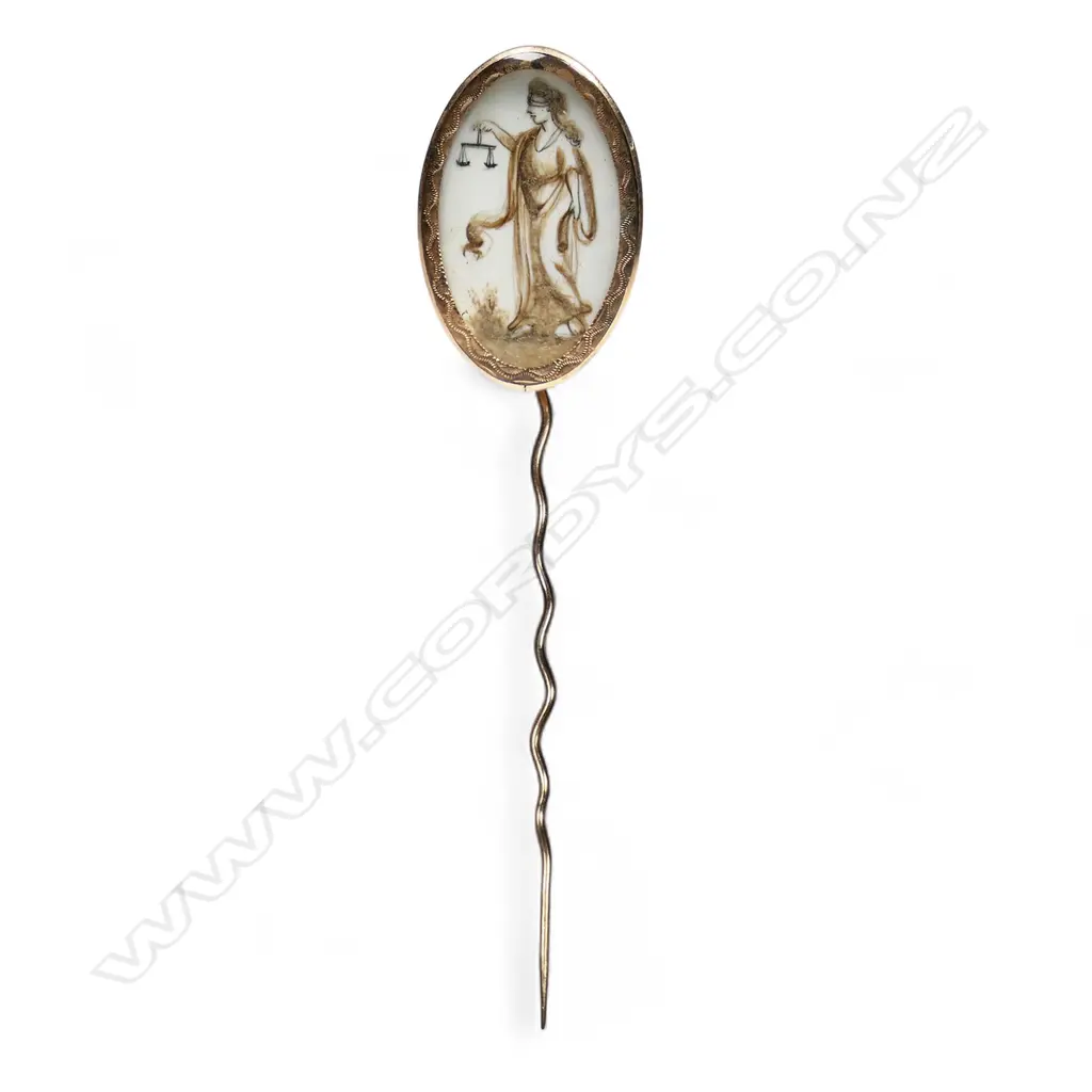 A Georgian 9ct rose gold mourning pin, Image 1++