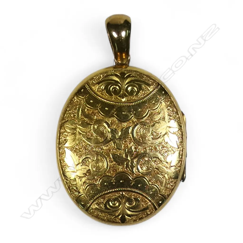 A Victorian 15ct gold locket pendant, Image 1++
