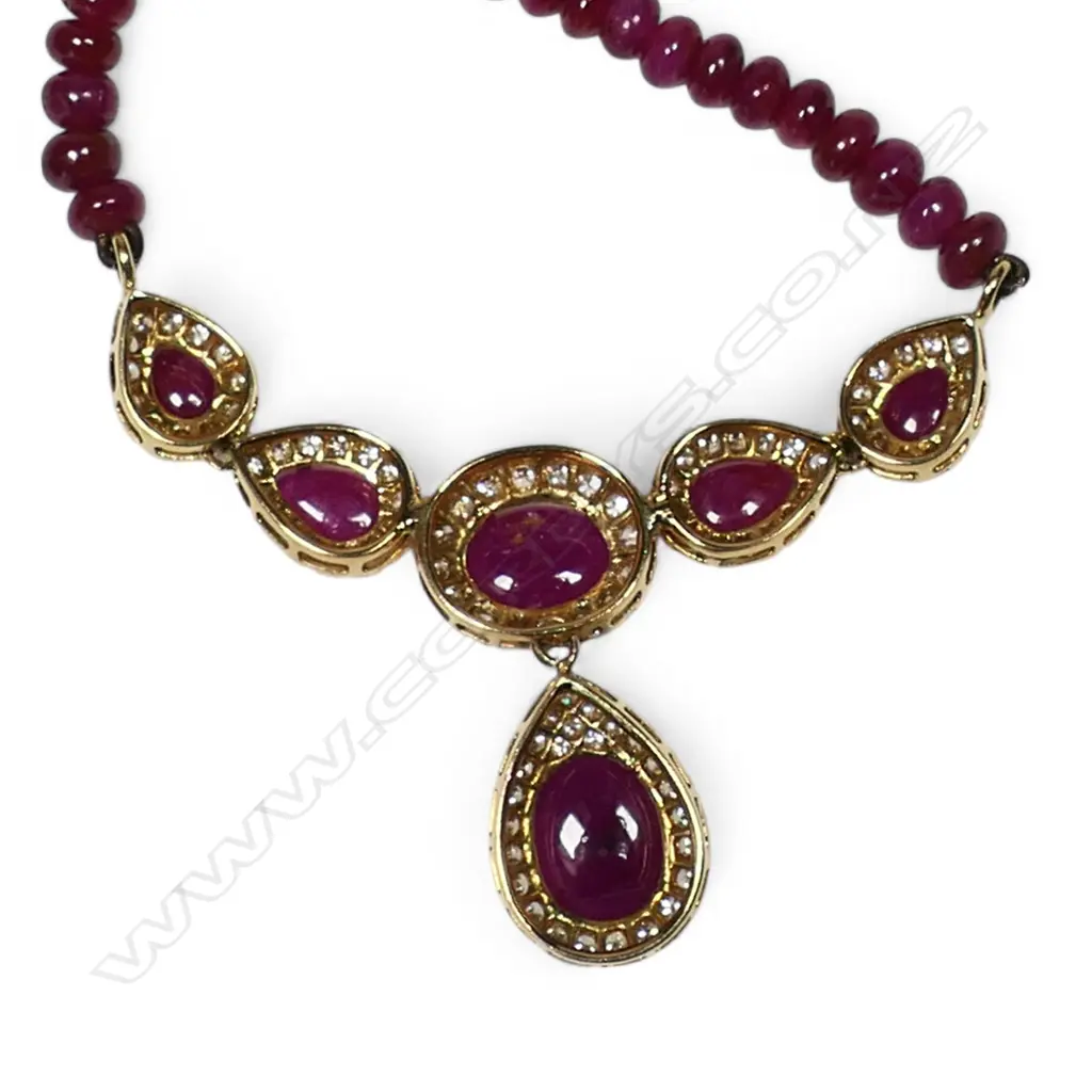 An 18ct gold ruby and diamond necklace, Image 1++