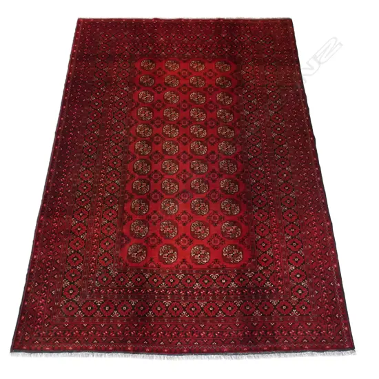 A fine hand-knotted Waziri carpet,