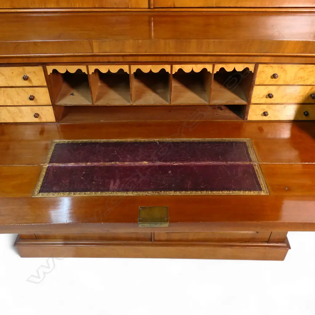 A Victorian mahogany bookcase secretaire, Image 1++