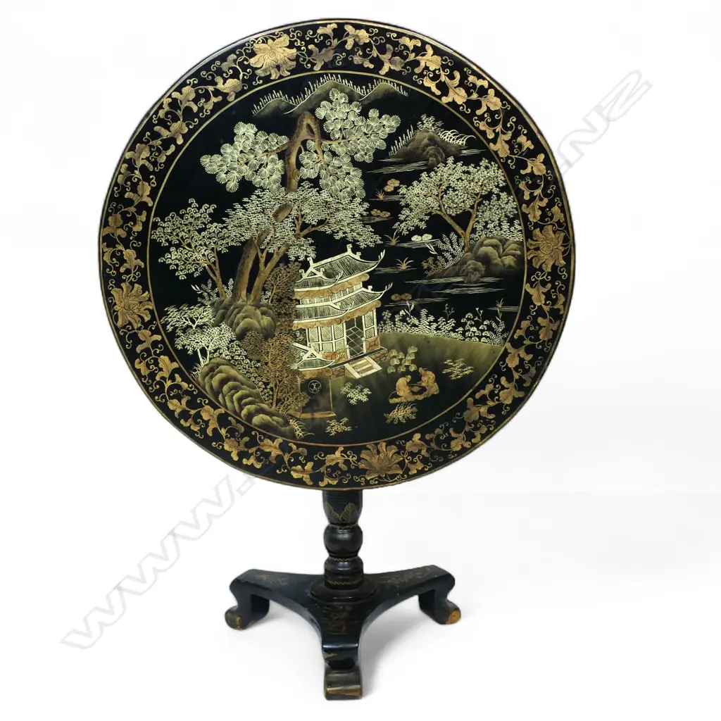 A 19thC Chinese lacquer chinoiserie pedestal tilt top table, Image 1++