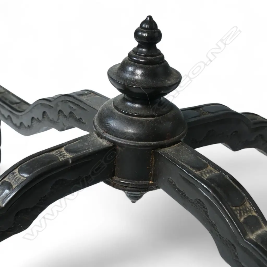 An early 20thC Anglo-Japanese envelope folding card table, Image 1++