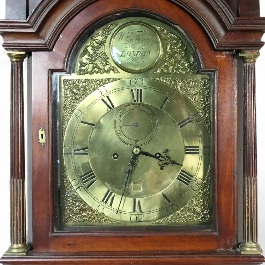 A George III mahogany long case clock, Image 1++