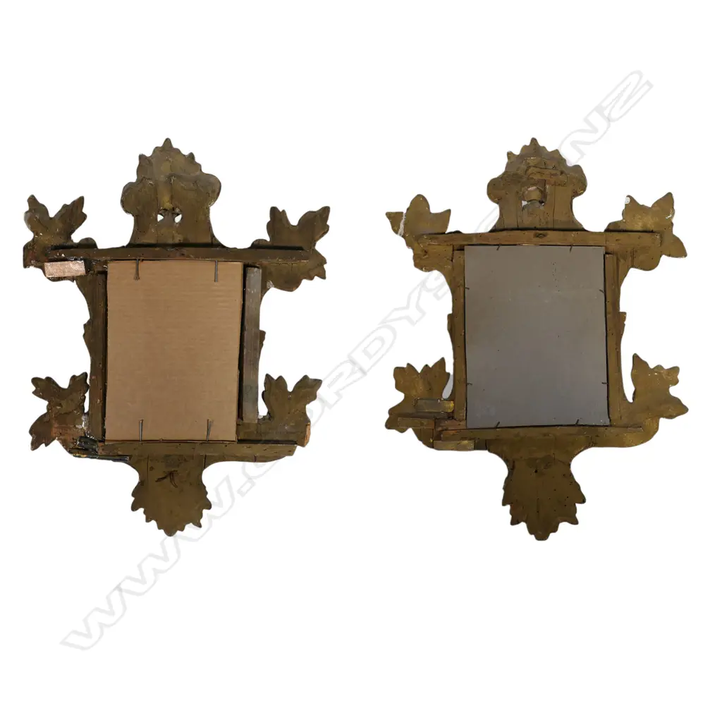 A pair of 18thC Italian giltwood mirrors, Image 1++