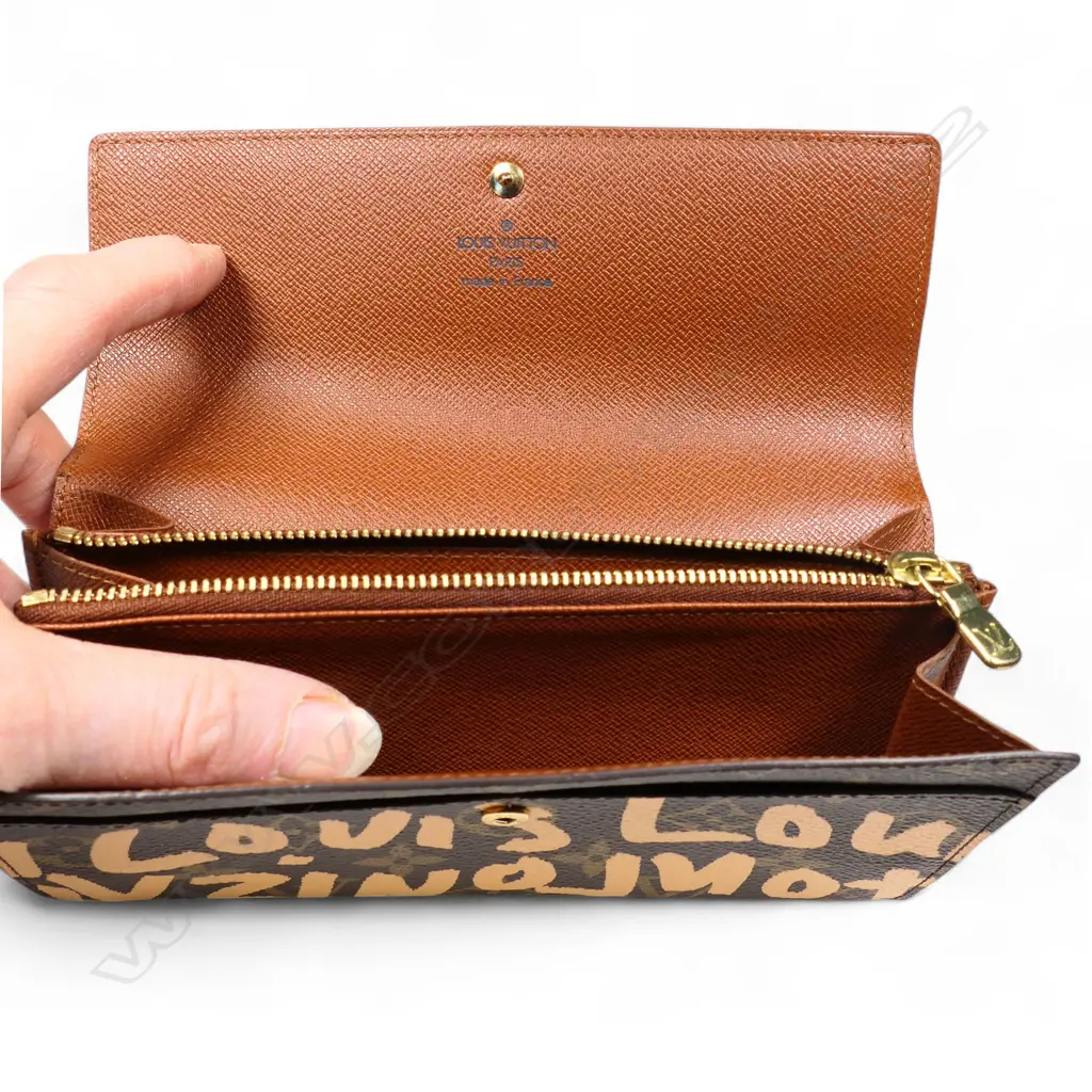 A Louis Vuitton Porte Monnaie Credit Monogram Graffiti Wallet, Image 1++