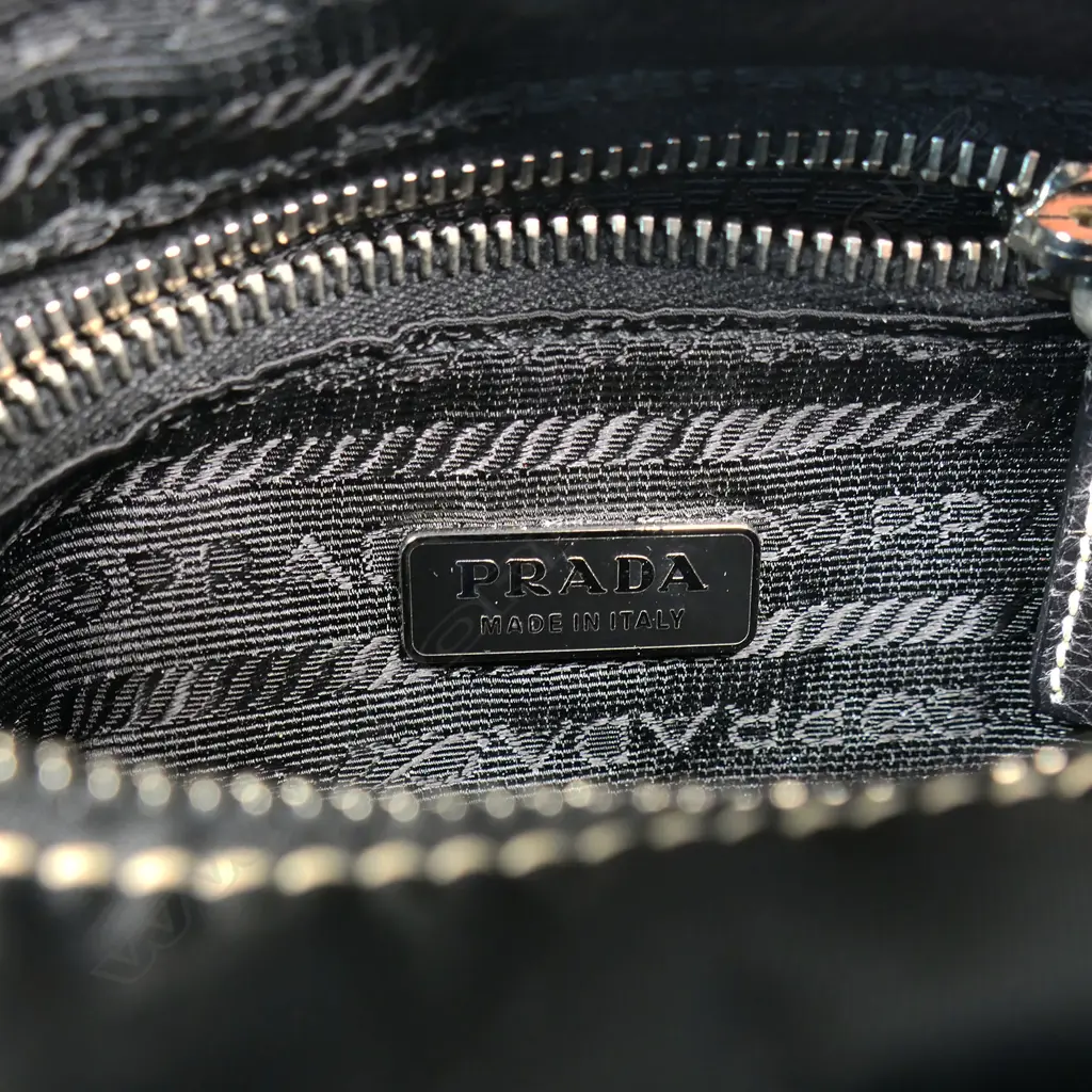 Prada black nylon Tessuto shoulder bag, Image 1++