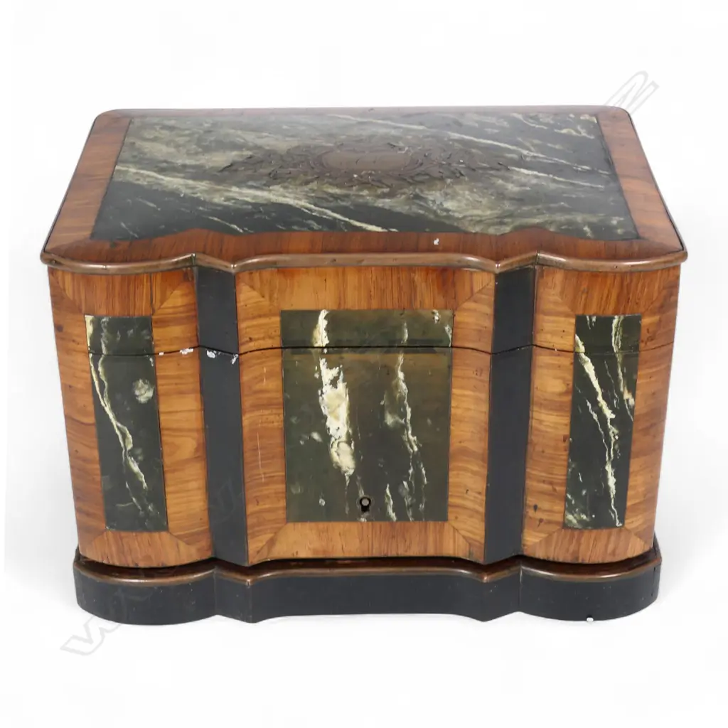 A 19thC kingwood and nephrite cigar humidor, Image 1++