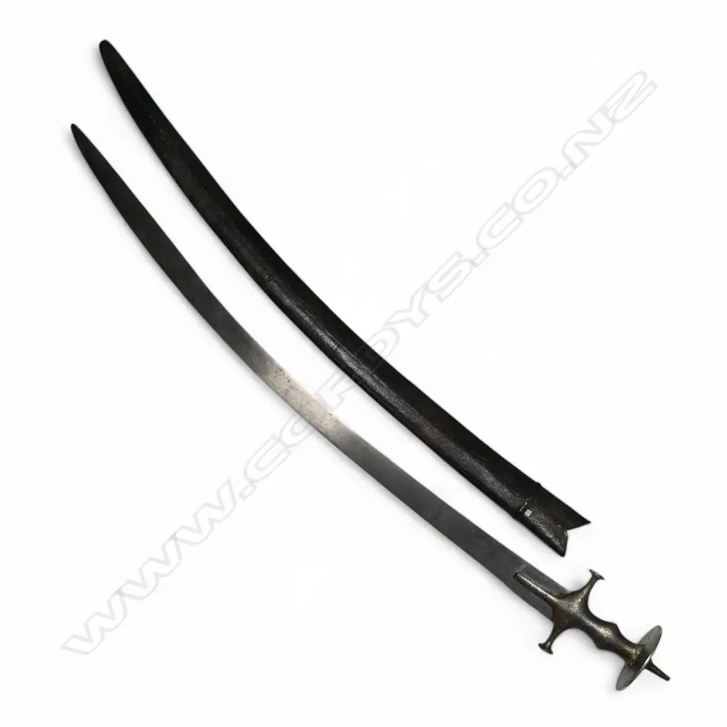 An Indian 18thC Talwar single edged sword, Image 1++