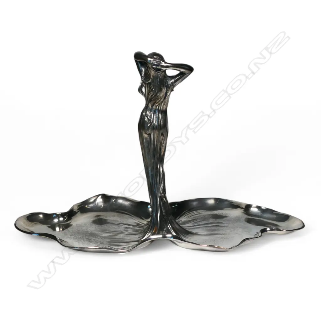 A WMF silver plate Art Nouveau centre piece, Image 1++