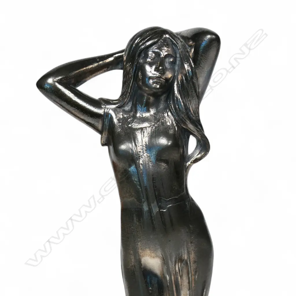 A WMF silver plate Art Nouveau centre piece, Image 1++