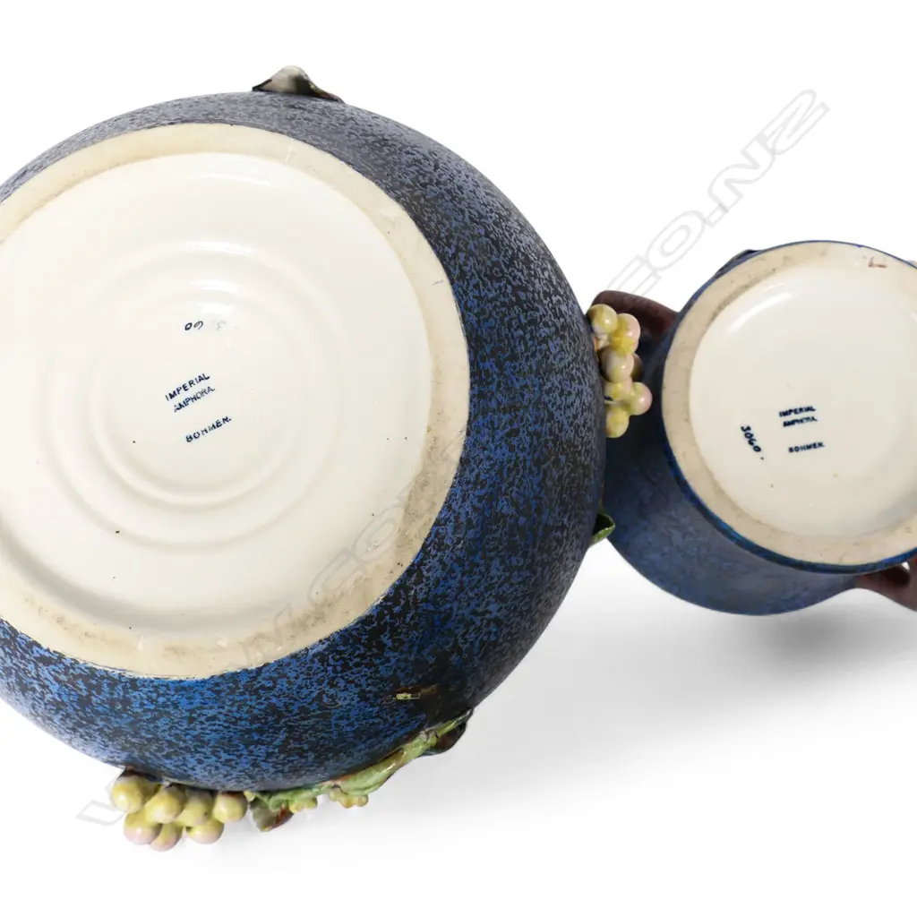 Two early 1900s Imperial Amphora vases, Image 1++